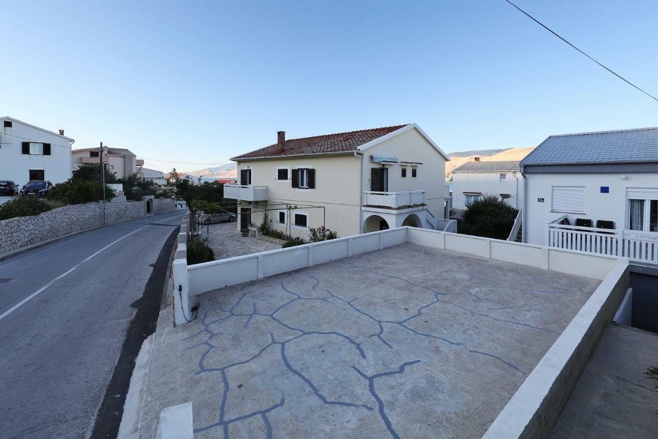 Apartmani Mila Pag Town Dış mekan fotoğraf