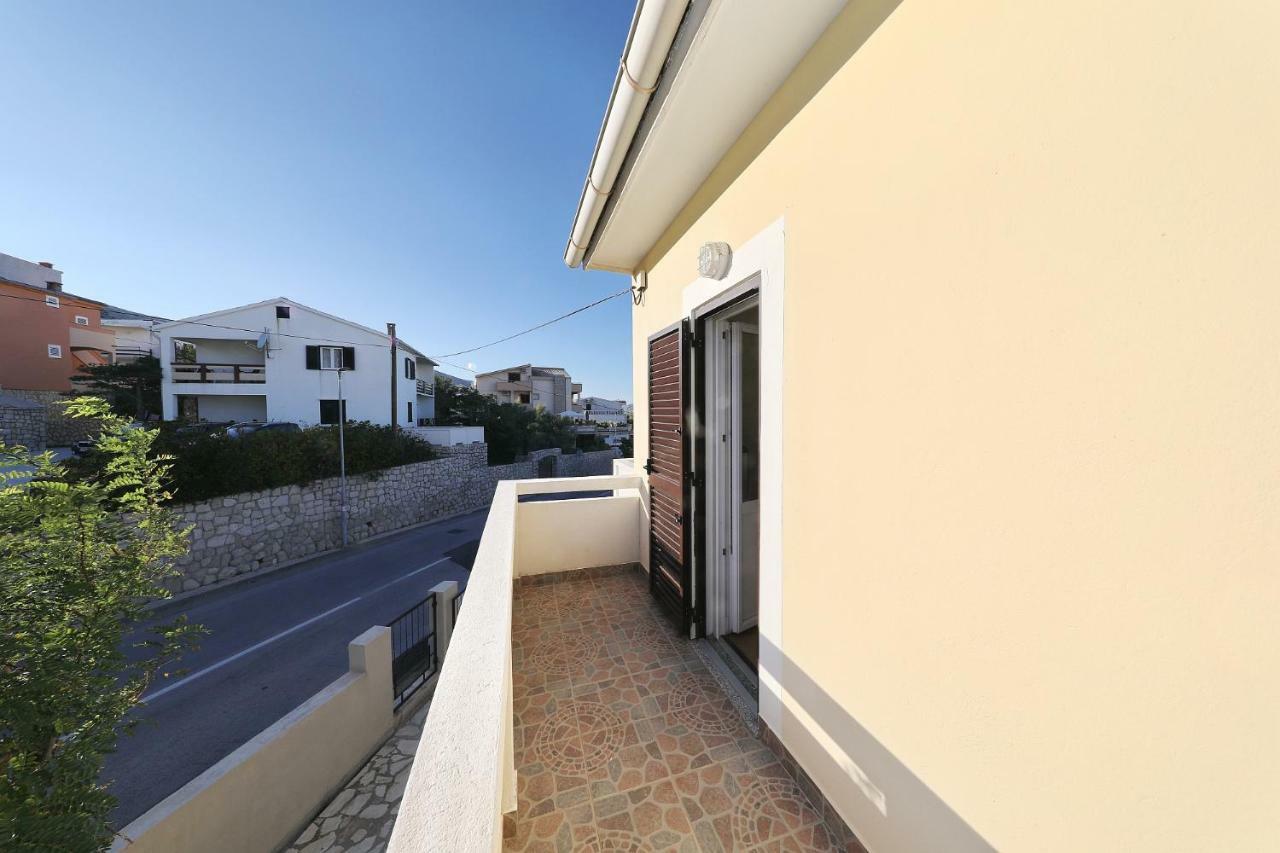 Apartmani Mila Pag Town Dış mekan fotoğraf