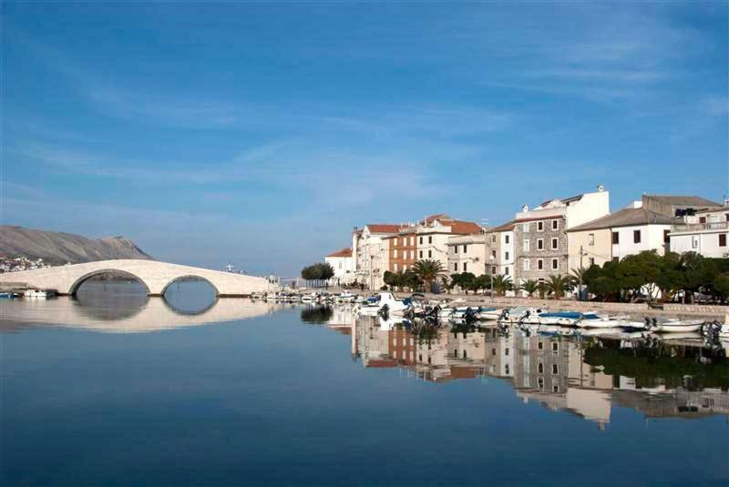 Apartmani Mila Pag Town Dış mekan fotoğraf